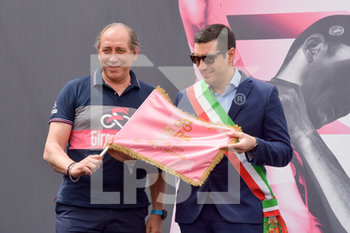 2019-05-21 - Stefano Allocchio - Michele de Pascale - 10° TAPPA RAVENNA-MODENA - GIRO D'ITALIA - CYCLING